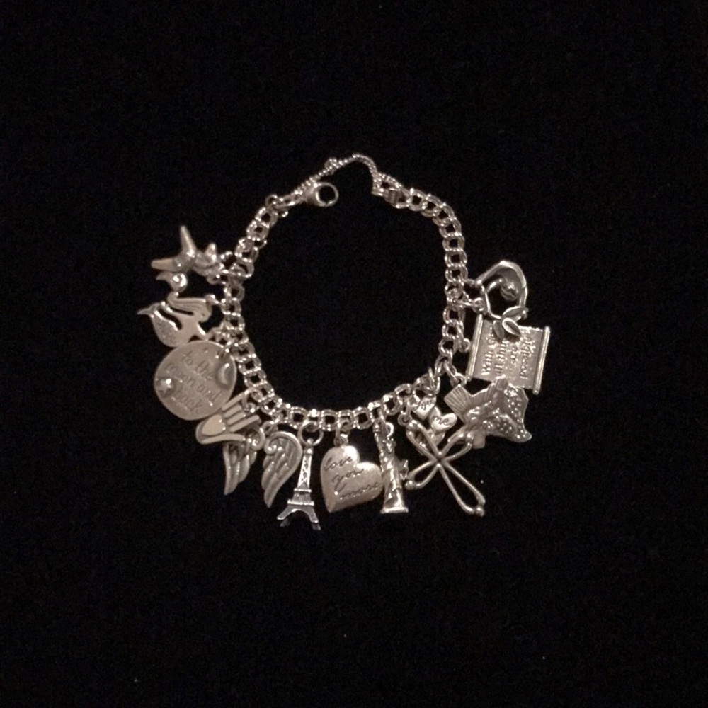 🟣 James Avery Charm Bracelet with Charms (925 Sterling)